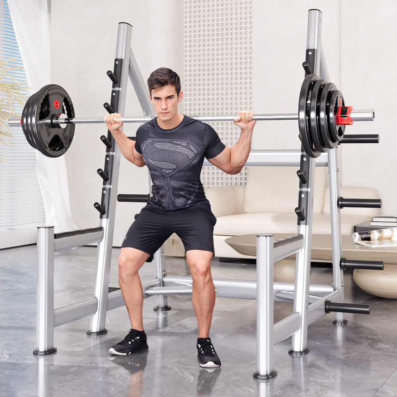 Stojak do przysiadów, klatka s – Heavy Equipment Gym recenzja i cena