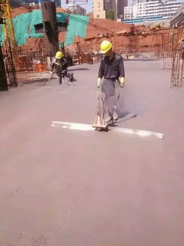 Wysokiej jakości, wydajna wibr – Concrete Screed Vibrator recenzja i cena